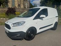 FORD TRANSIT COURIER